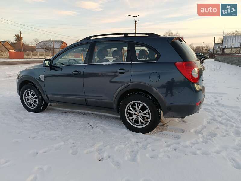 Внедорожник / Кроссовер Chevrolet Captiva 2008 в Житомире