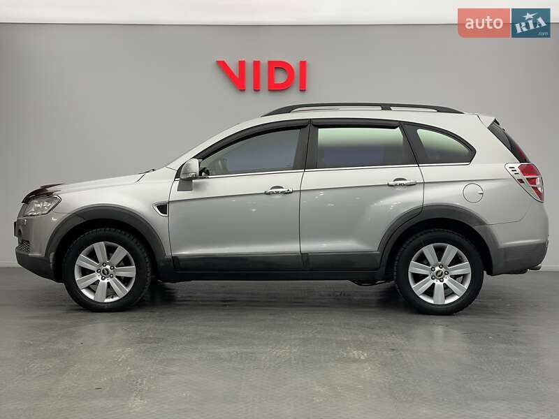 Внедорожник / Кроссовер Chevrolet Captiva 2008 в Киеве
