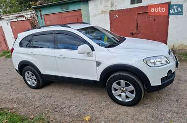 Позашляховик / Кросовер Chevrolet Captiva 2008 в Миколаєві