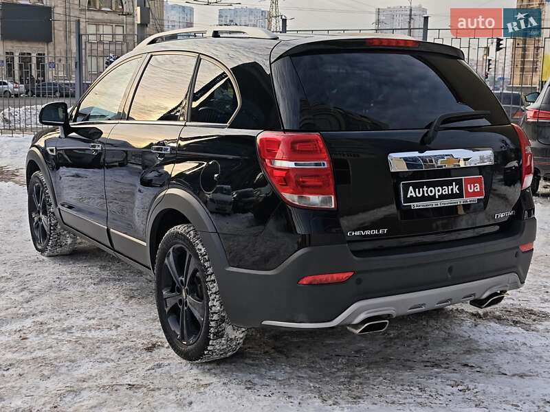 Внедорожник / Кроссовер Chevrolet Captiva 2017 в Харькове
