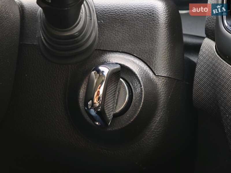 Внедорожник / Кроссовер Chevrolet Captiva 2017 в Харькове