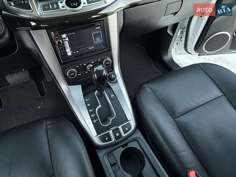 Внедорожник / Кроссовер Chevrolet Captiva 2013 в Трускавце фото 50 Внедорожник / Кроссовер Chevrolet Captiva 2013 в Трускавце