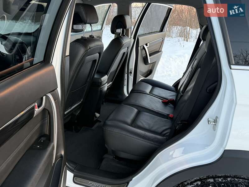 Внедорожник / Кроссовер Chevrolet Captiva 2013 в Трускавце фото 62 Внедорожник / Кроссовер Chevrolet Captiva 2013 в Трускавце