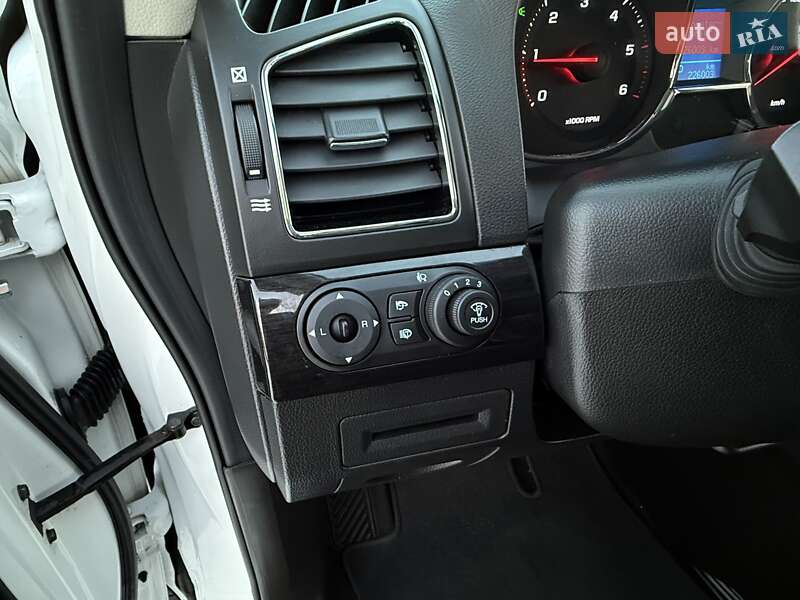 Внедорожник / Кроссовер Chevrolet Captiva 2013 в Трускавце фото 69 Внедорожник / Кроссовер Chevrolet Captiva 2013 в Трускавце