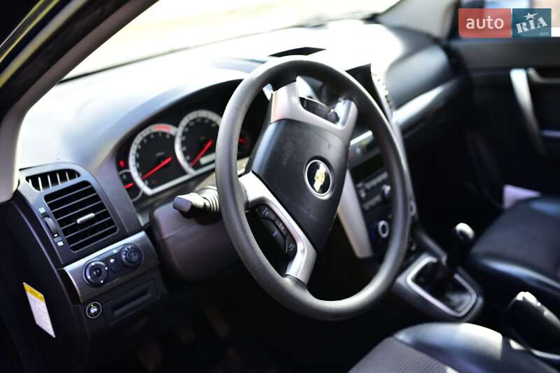 Внедорожник / Кроссовер Chevrolet Captiva 2008 в Вижнице