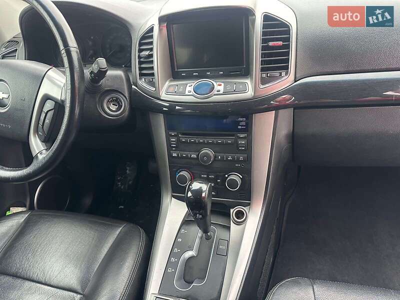 Внедорожник / Кроссовер Chevrolet Captiva 2011 в Луцке фото 17 Внедорожник / Кроссовер Chevrolet Captiva 2011 в Луцке