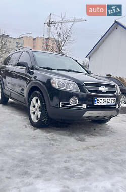 Внедорожник / Кроссовер Chevrolet Captiva 2010 в Львове