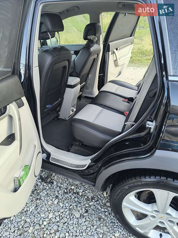 Внедорожник / Кроссовер Chevrolet Captiva 2011 в Славуте