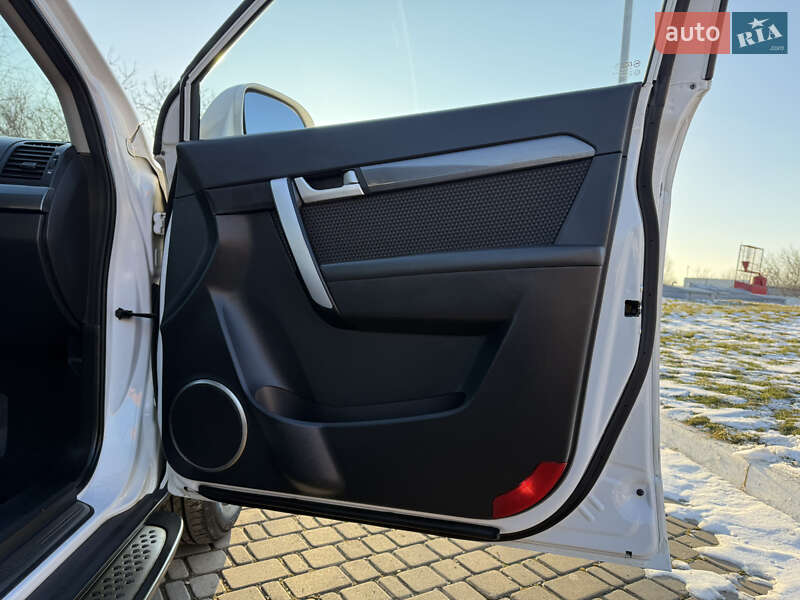 Внедорожник / Кроссовер Chevrolet Captiva 2009 в Одессе фото 37 Внедорожник / Кроссовер Chevrolet Captiva 2009 в Одессе