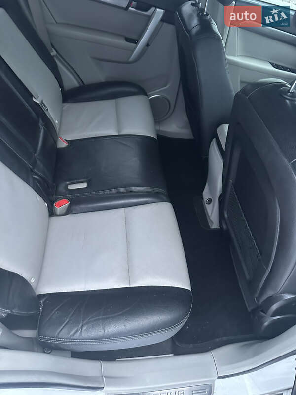 Внедорожник / Кроссовер Chevrolet Captiva 2011 в Дрогобыче