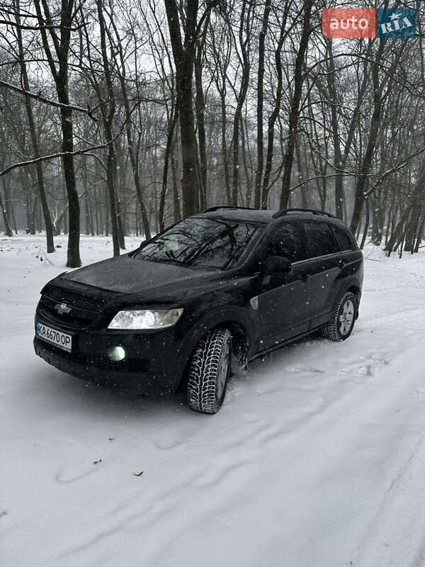 Внедорожник / Кроссовер Chevrolet Captiva 2008 в Киеве