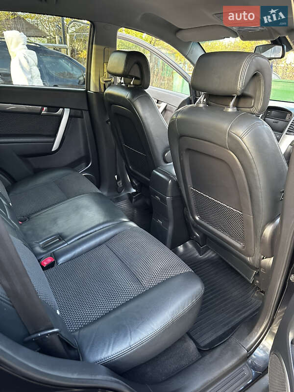 Внедорожник / Кроссовер Chevrolet Captiva 2008 в Киеве