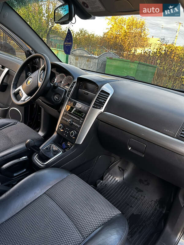 Внедорожник / Кроссовер Chevrolet Captiva 2008 в Киеве