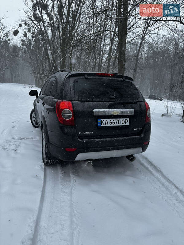Внедорожник / Кроссовер Chevrolet Captiva 2008 в Киеве