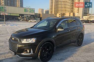 Позашляховик / Кросовер Chevrolet Captiva 2017 в Києві