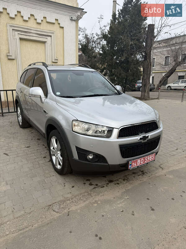 Позашляховик / Кросовер Chevrolet Captiva 2012 в Одесі фото 2 Позашляховик / Кросовер Chevrolet Captiva 2012 в Одесі