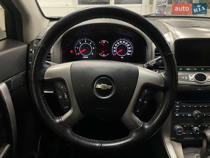 Внедорожник / Кроссовер Chevrolet Captiva 2014 в Киеве