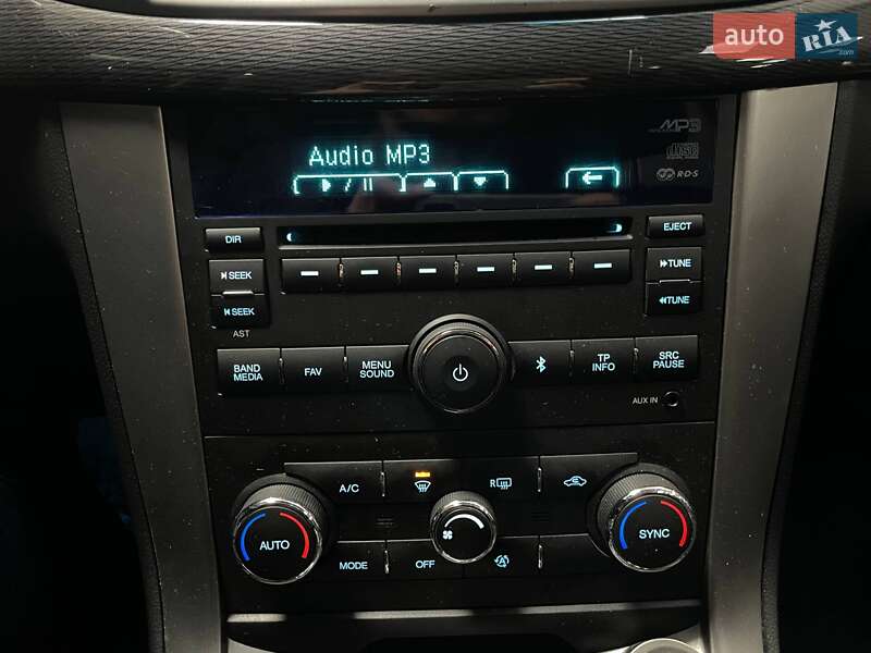 Внедорожник / Кроссовер Chevrolet Captiva 2014 в Киеве