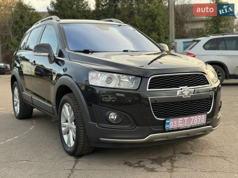 Внедорожник / Кроссовер Chevrolet Captiva 2013 в Дубно