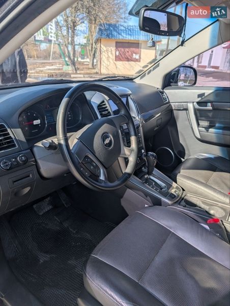 Внедорожник / Кроссовер Chevrolet Captiva 2016 в Миргороде