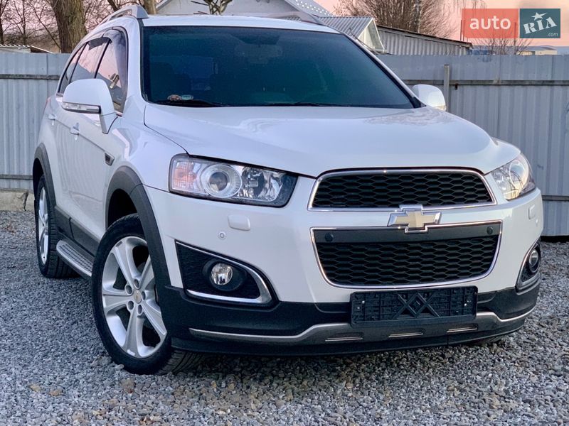 Внедорожник / Кроссовер Chevrolet Captiva 2013 в Дрогобыче