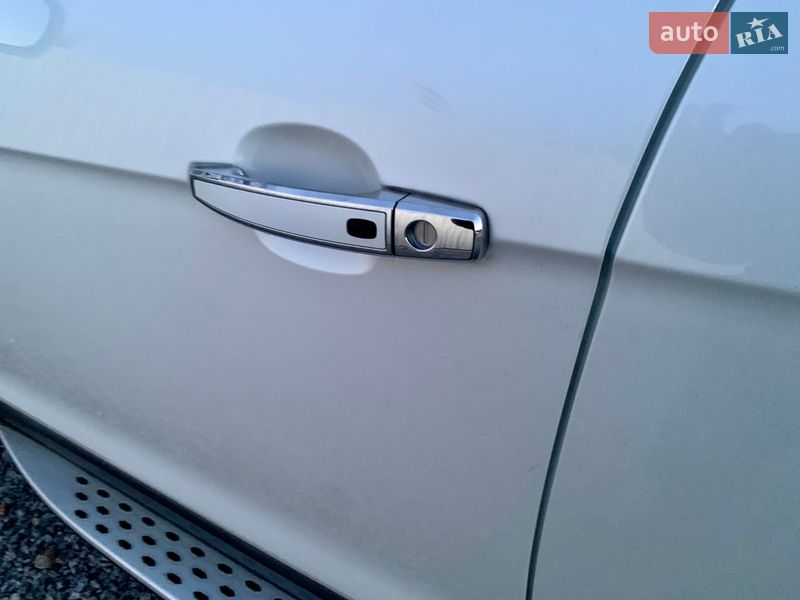 Внедорожник / Кроссовер Chevrolet Captiva 2013 в Дрогобыче