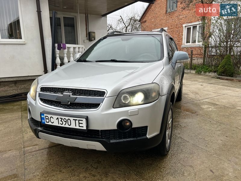 Внедорожник / Кроссовер Chevrolet Captiva 2007 в Львове