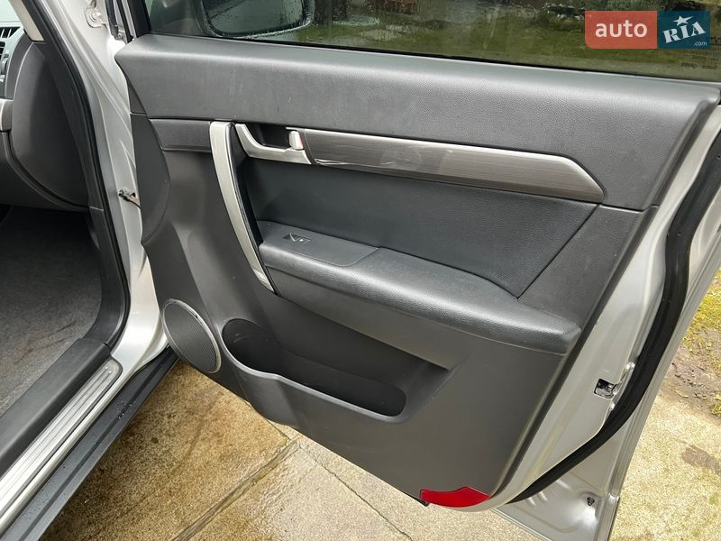 Внедорожник / Кроссовер Chevrolet Captiva 2007 в Львове