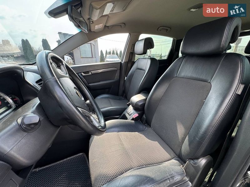 Внедорожник / Кроссовер Chevrolet Captiva 2009 в Стрые