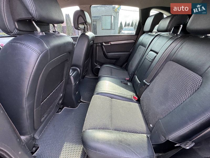 Внедорожник / Кроссовер Chevrolet Captiva 2009 в Стрые