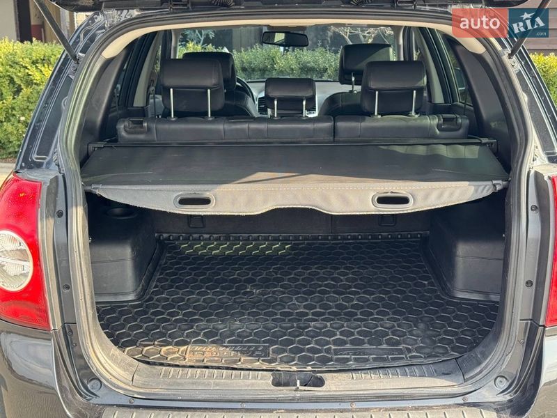 Внедорожник / Кроссовер Chevrolet Captiva 2009 в Стрые