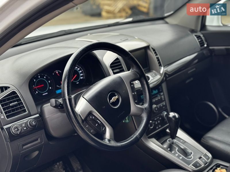 Позашляховик / Кросовер Chevrolet Captiva 2012 в Чорткові