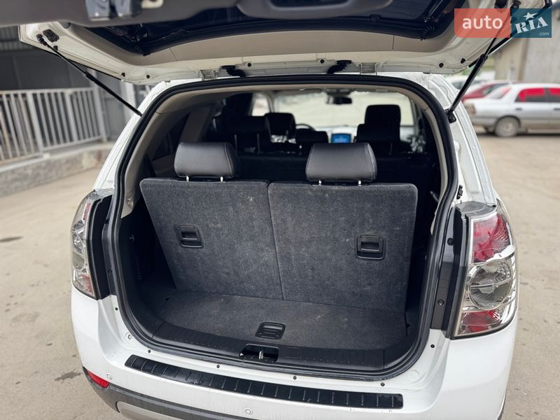 Позашляховик / Кросовер Chevrolet Captiva 2012 в Чорткові