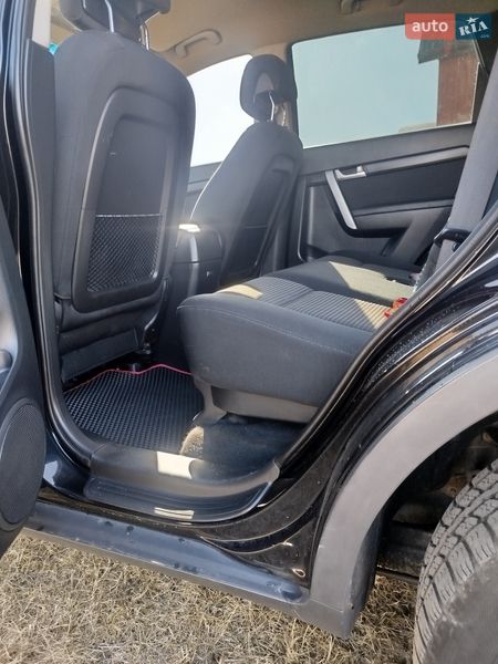 Позашляховик / Кросовер Chevrolet Captiva 2010 в Рівному