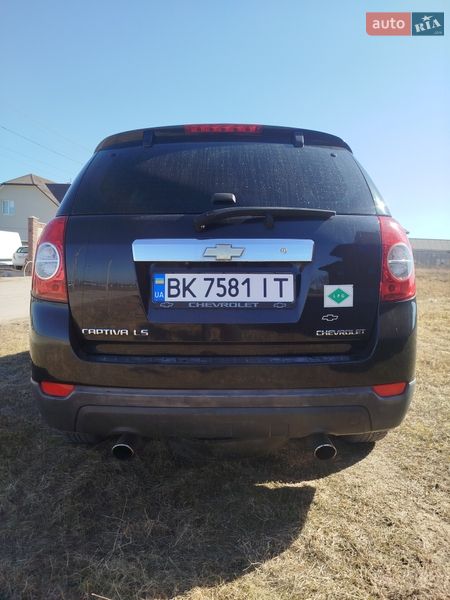 Позашляховик / Кросовер Chevrolet Captiva 2010 в Рівному