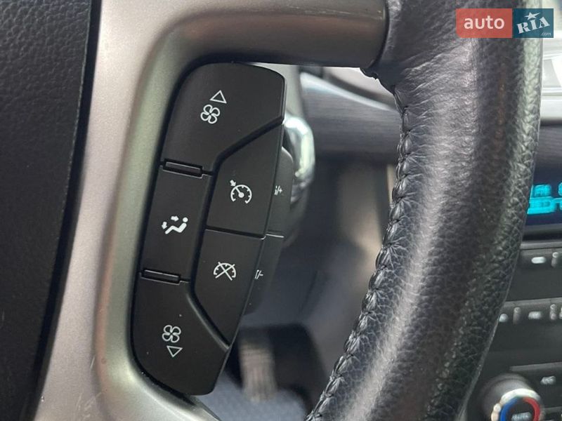 Внедорожник / Кроссовер Chevrolet Captiva 2014 в Ровно фото 12 Внедорожник / Кроссовер Chevrolet Captiva 2014 в Ровно