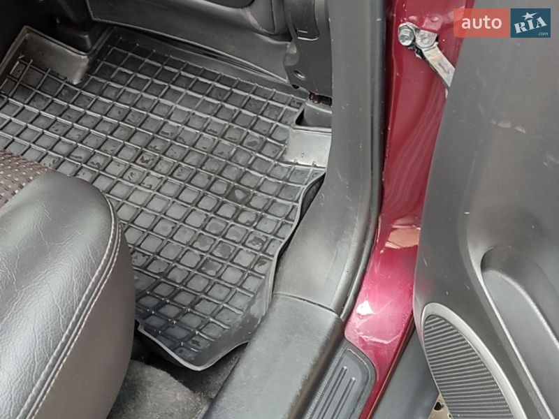 Внедорожник / Кроссовер Chevrolet Captiva 2012 в Ивано-Франковске фото 39 Внедорожник / Кроссовер Chevrolet Captiva 2012 в Ивано-Франковске