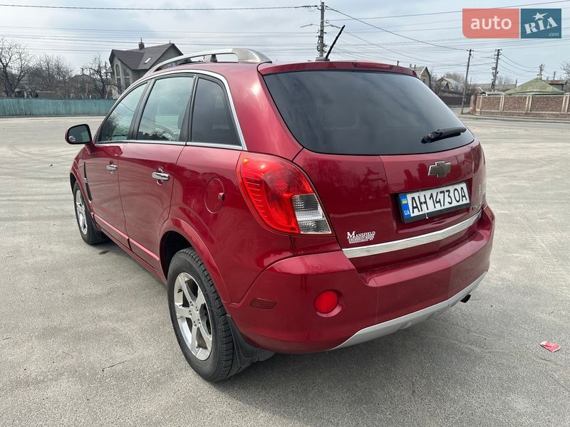 Внедорожник / Кроссовер Chevrolet Captiva 2013 в Киеве
