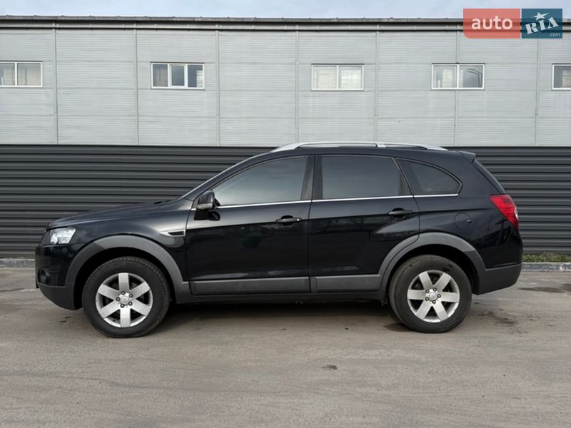 Позашляховик / Кросовер Chevrolet Captiva 2012 в Житомирі
