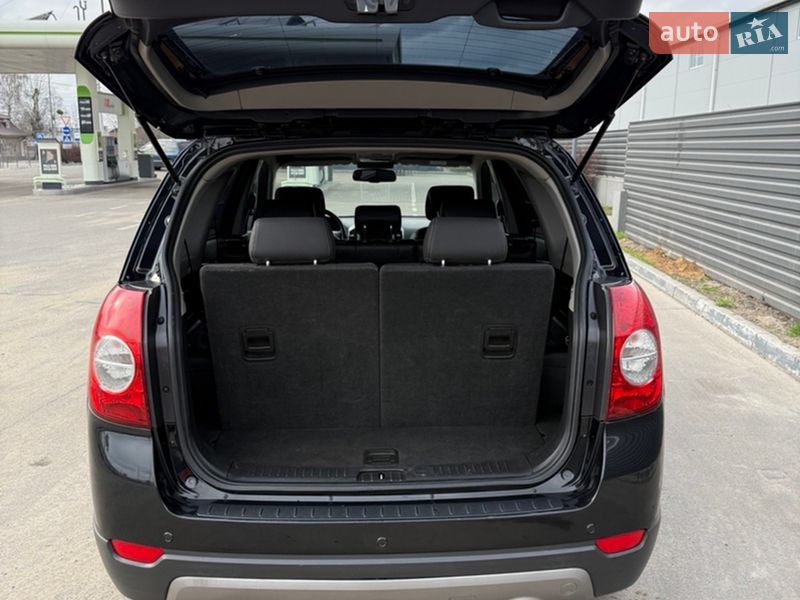 Позашляховик / Кросовер Chevrolet Captiva 2012 в Житомирі