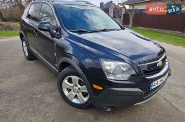 Позашляховик / Кросовер Chevrolet Captiva 2014 в Києві