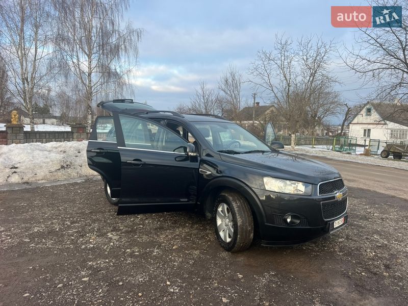 Позашляховик / Кросовер Chevrolet Captiva 2012 в Луцьку