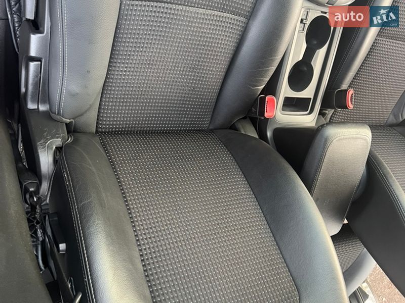 Позашляховик / Кросовер Chevrolet Captiva 2012 в Луцьку