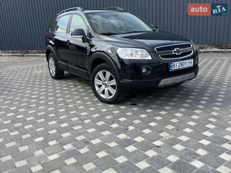 Внедорожник / Кроссовер Chevrolet Captiva 2010 в Полтаве