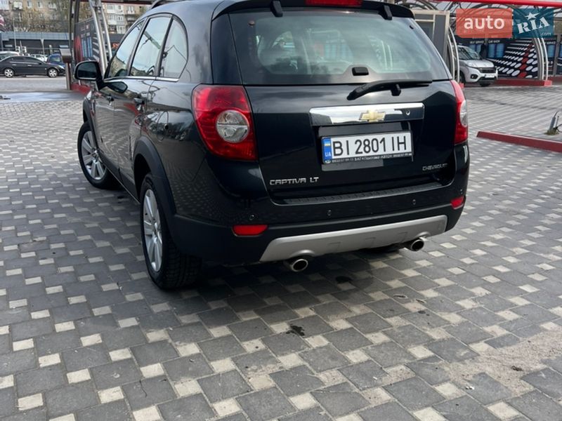 Внедорожник / Кроссовер Chevrolet Captiva 2010 в Полтаве
