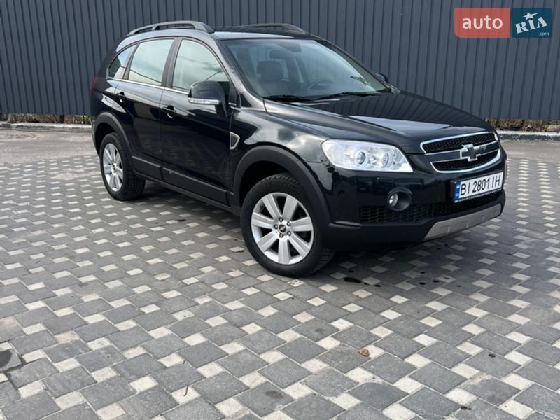 Внедорожник / Кроссовер Chevrolet Captiva 2010 в Полтаве