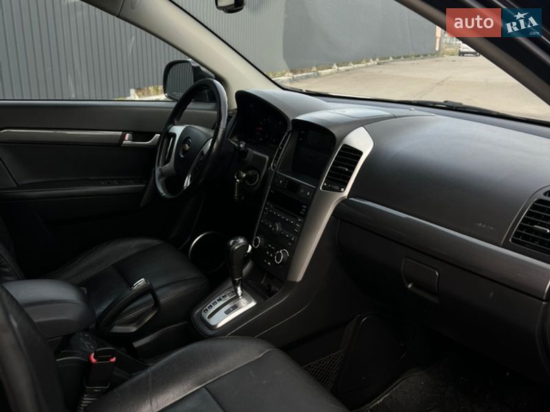 Внедорожник / Кроссовер Chevrolet Captiva 2010 в Полтаве