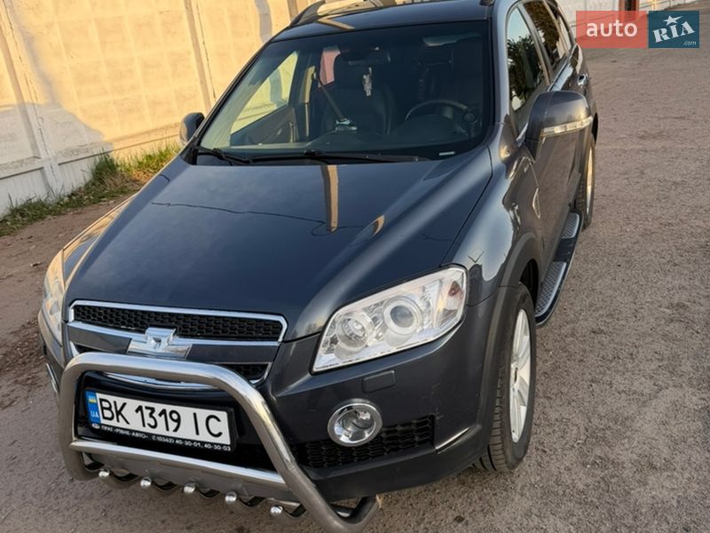 Внедорожник / Кроссовер Chevrolet Captiva 2007 в Ровно
