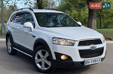 Внедорожник / Кроссовер Chevrolet Captiva 2011 в Ровно