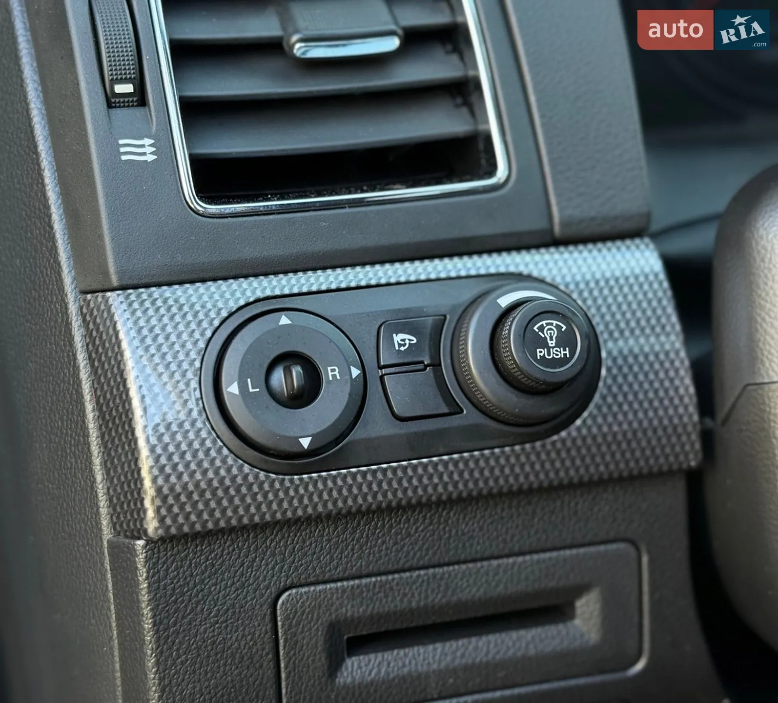 2011 Chevrolet Captiva - мініатюра 12